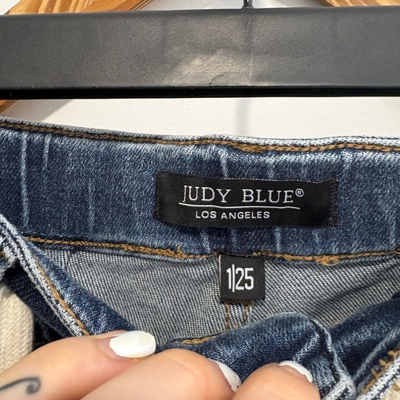NWOT- JUDY BLUE CUFFED DENIM JOGGERS - Size 25 - Picture 7 of 11
